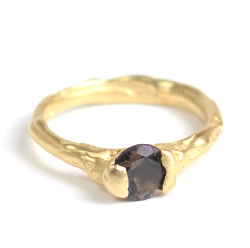 Cave Single Stone Treasure Ring - Click Image to Close